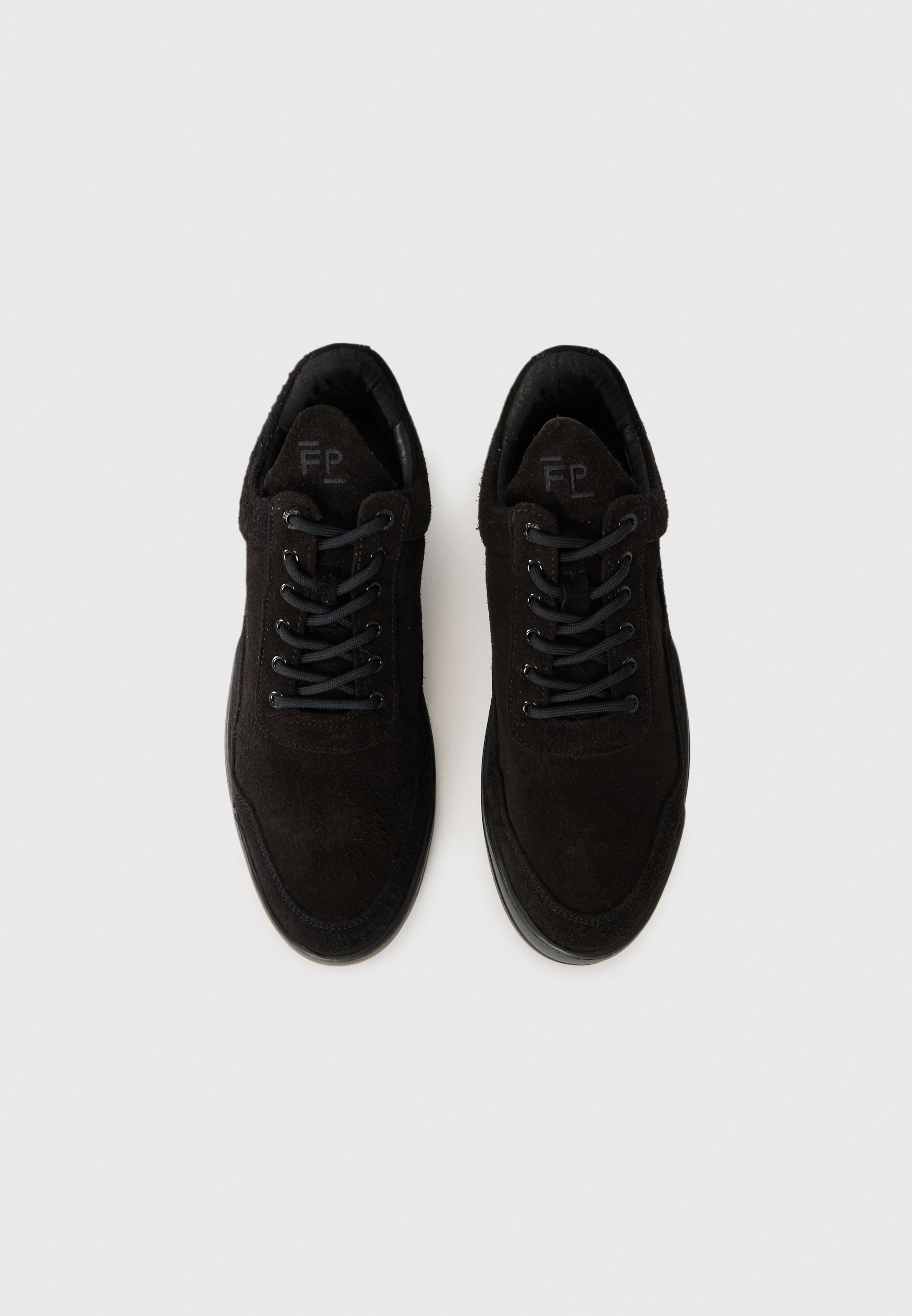 Filling Pieces NIZKI ŠPORTNI ČEVLJI GHOST FUZZ - ČRNA