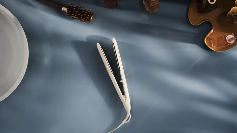 Prancha de cabelo Philips Série 8000 SenseIQ BHS838/00