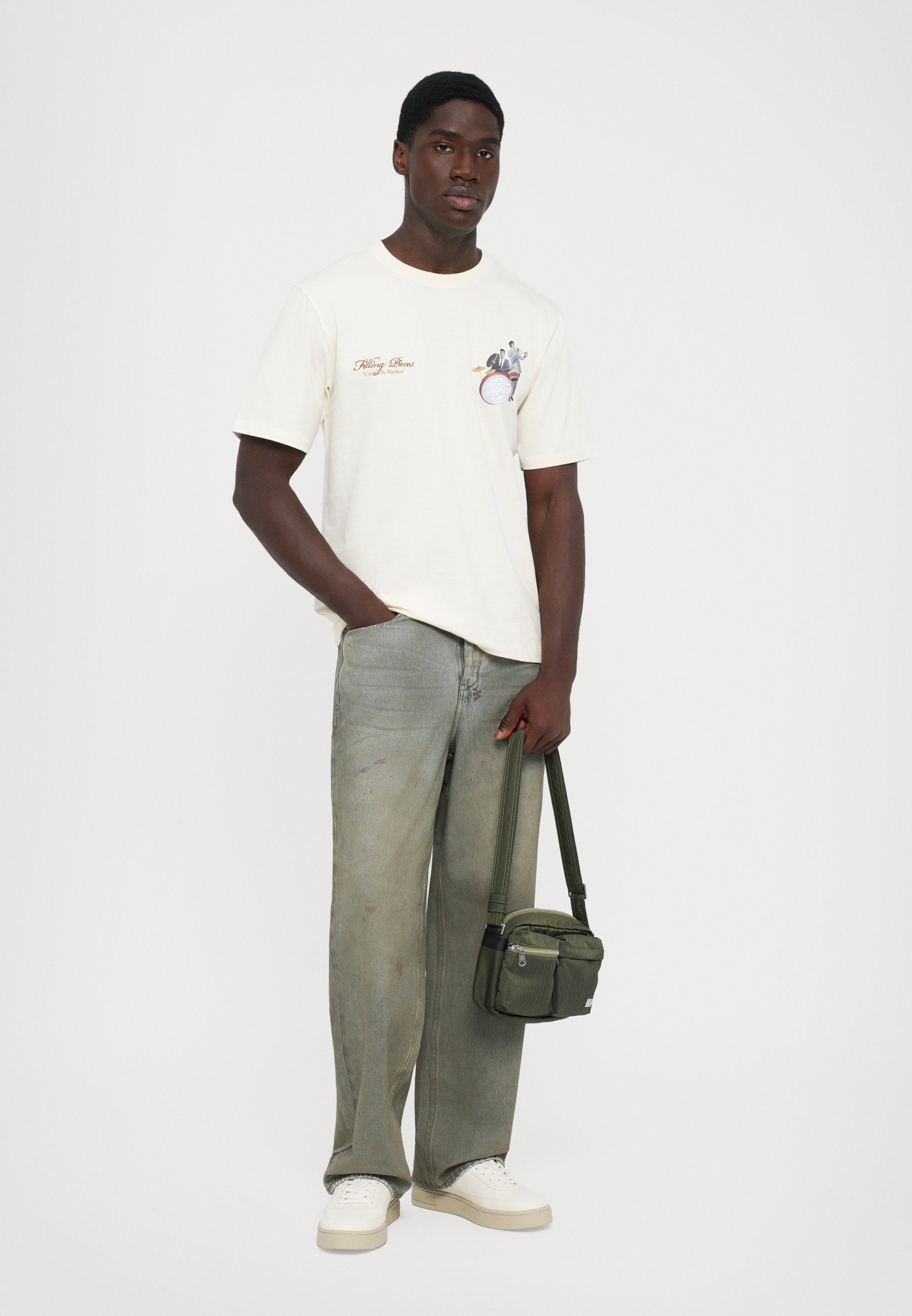 Filling Pieces BAND - T-shirt stampata - bianco antico
