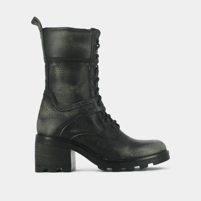 Boots à lacets, talons épais et semelles crantées  en cuir vieilli gris