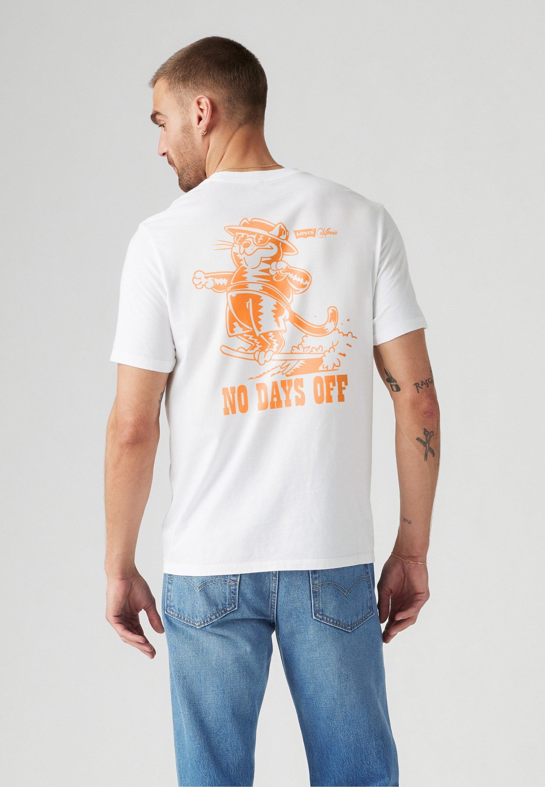 T-shirt Levi's® RELAXED FIT - T-shirt stampata - bianca