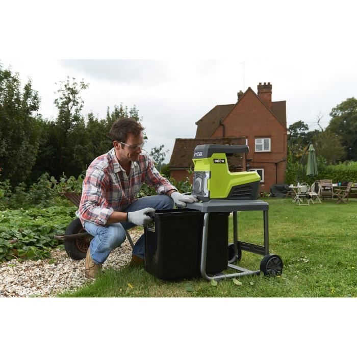 RYOBI - 3000W Tuinversnipperaar - Cilinderversnippering - Stille werking - Versnipperingscapaciteit 45 mm - Opvangbak 55 liter - RSH3045U