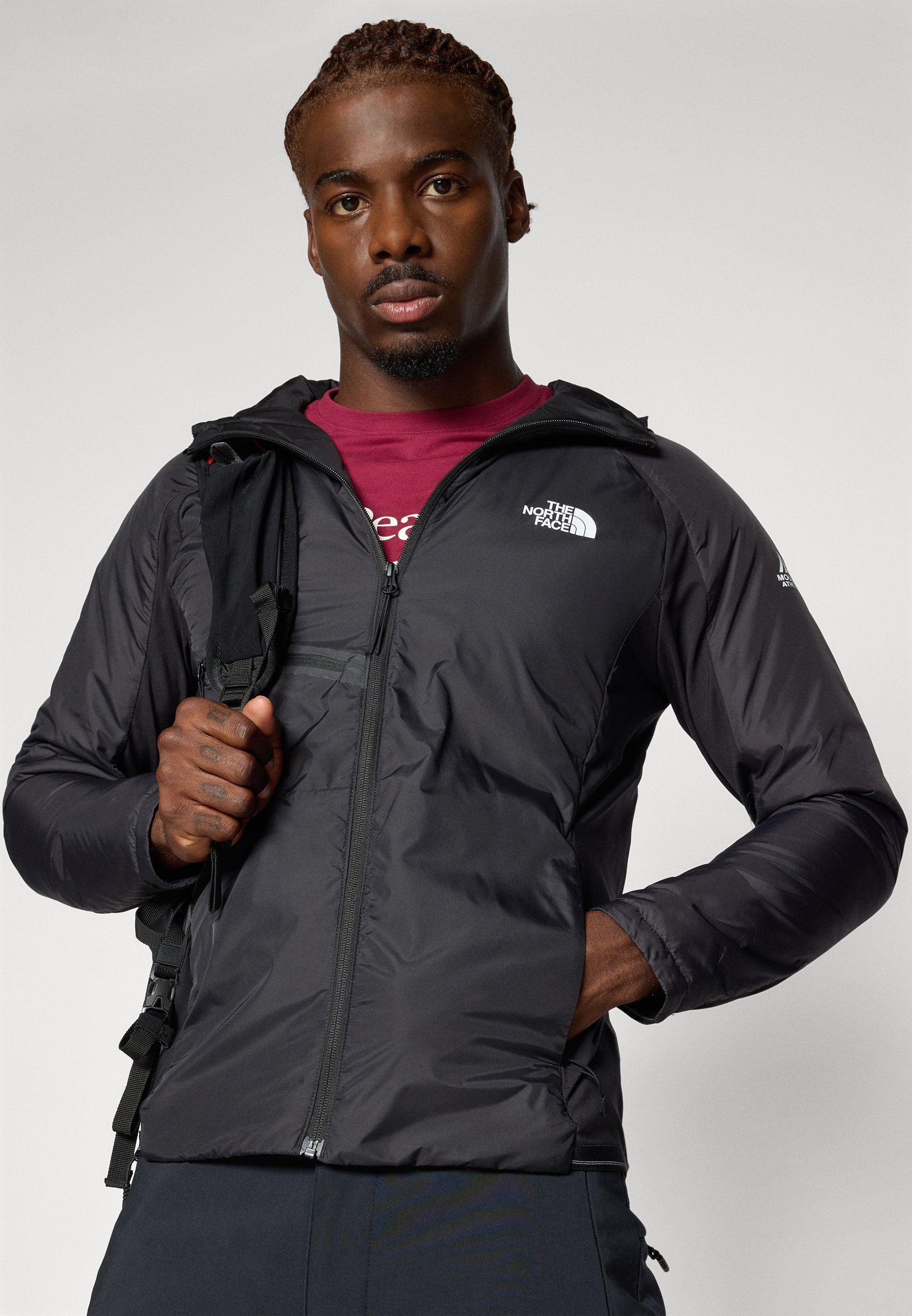 The North Face MOUNTAIN ATHLETICS geïsoleerde jas met capuchon - Outdoorjas - zwart