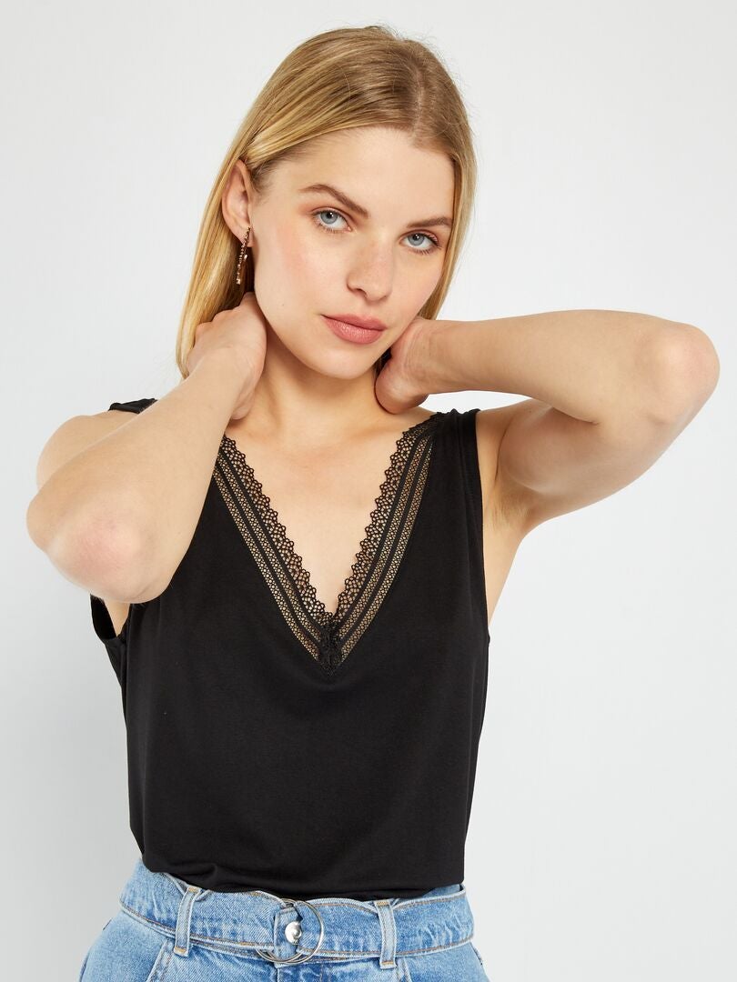 Camiseta sin mangas elástica con encaje - Negra