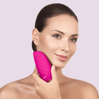 Geske 8-in-1 kasvojenpuhdistusharja, magenta, 1 kpl.