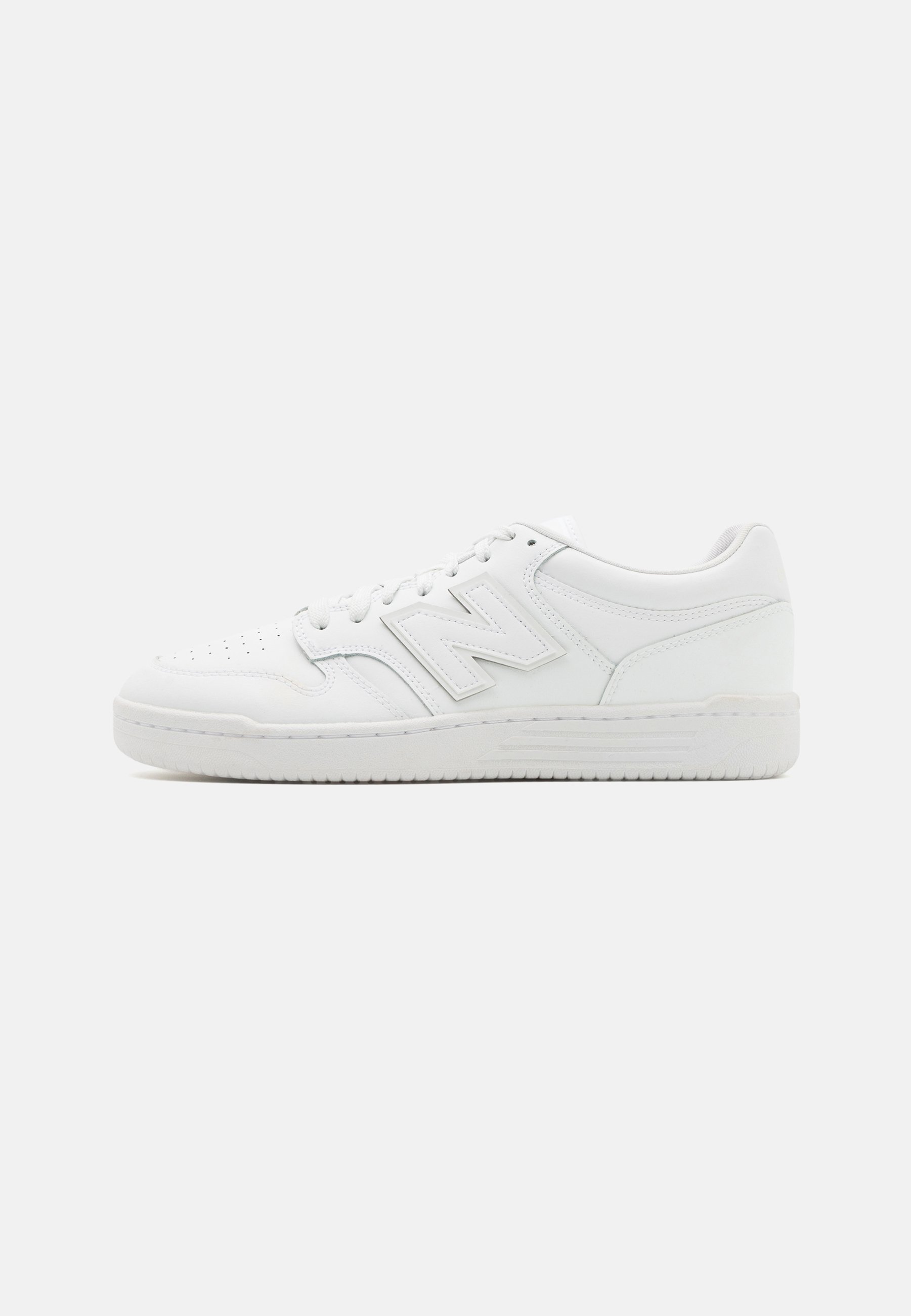 New Balance Basketballschuhe – weiß