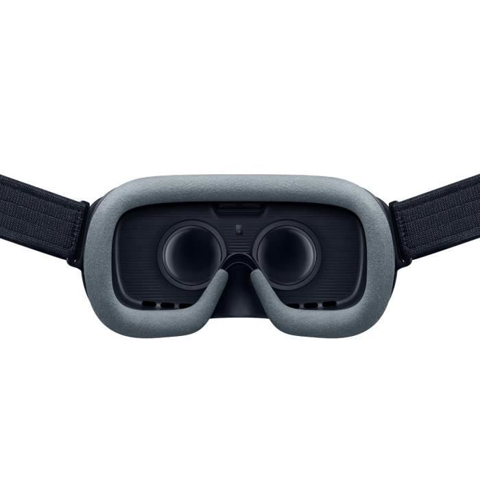 Samsung Gear VR headset with anthracite controller