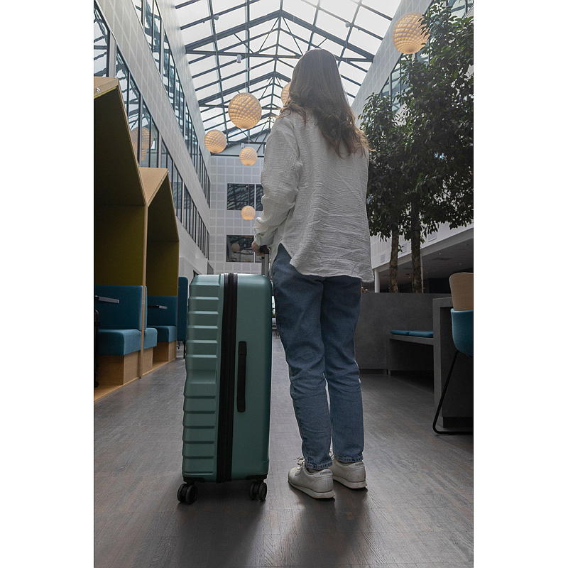 Maleta iGo 77 cm Verde, Caly