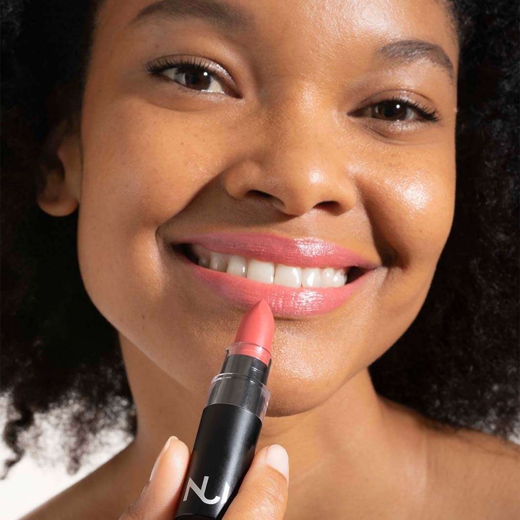Nui Cosmetics ruž za usne Prirodni ruž za usne - 4,5 g