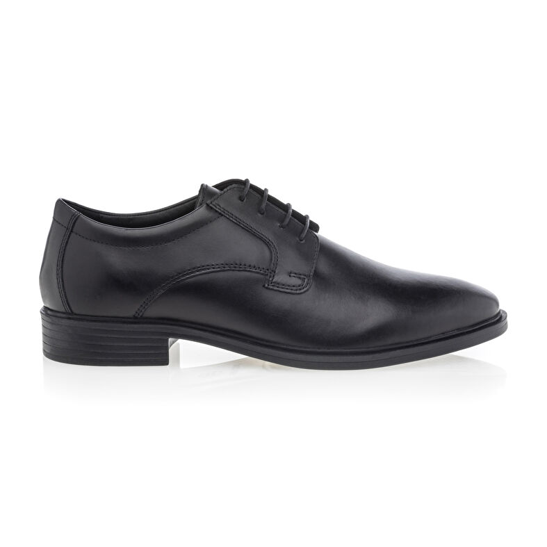 Zwarte nette herenschoenen