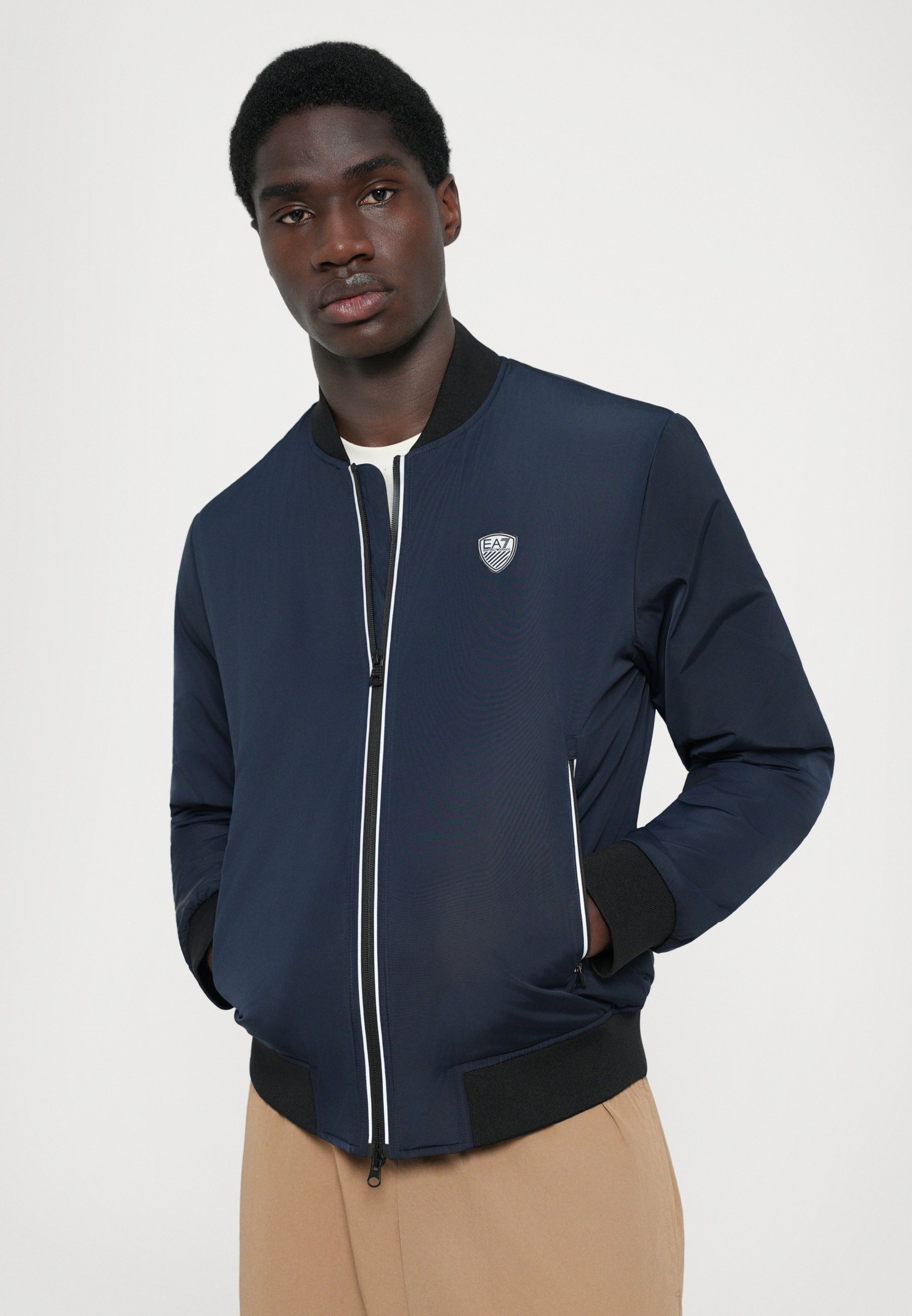 EA7 Emporio Armani TRAIN PREMIUM JACKET - Lichte jas - blauw