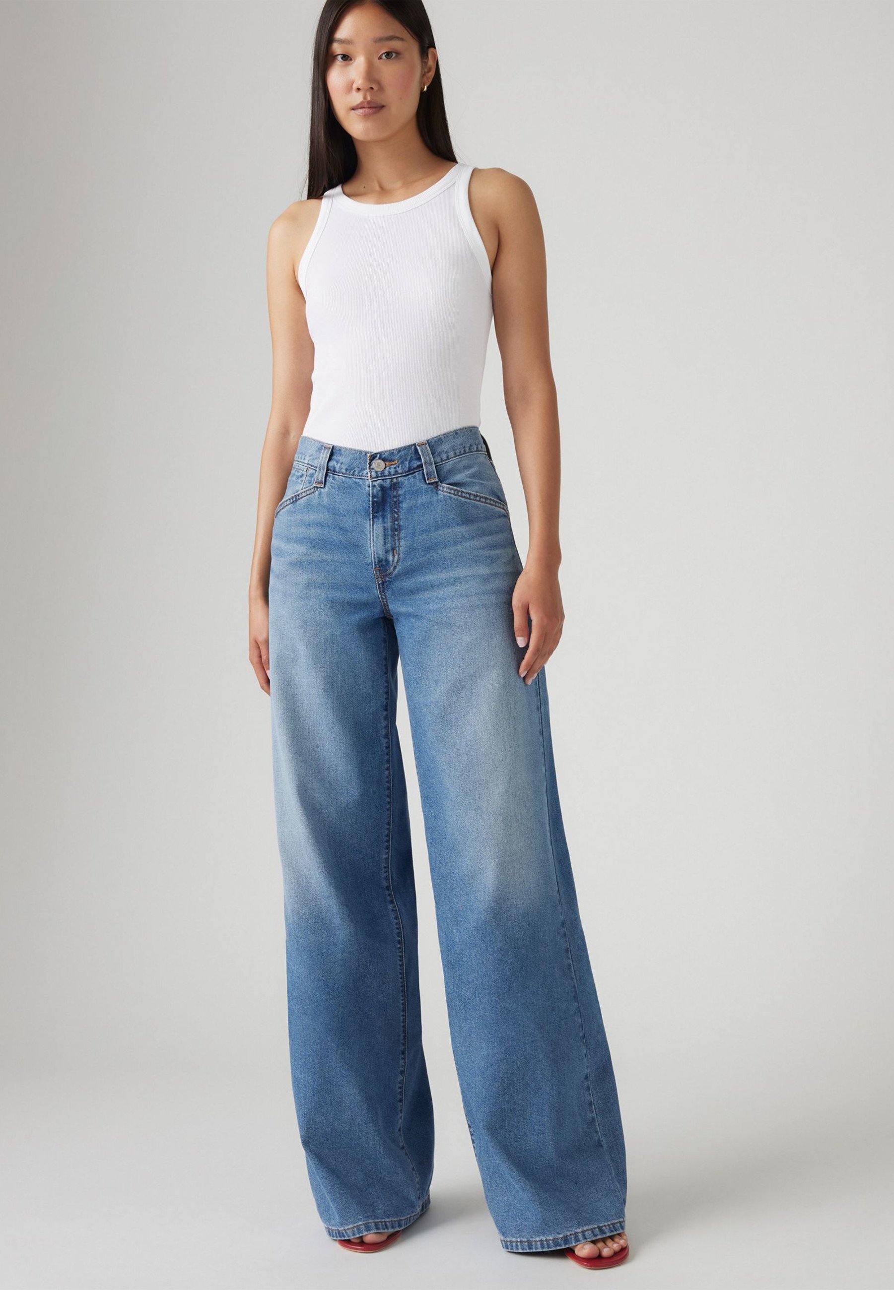 Levi's® Wide Leg