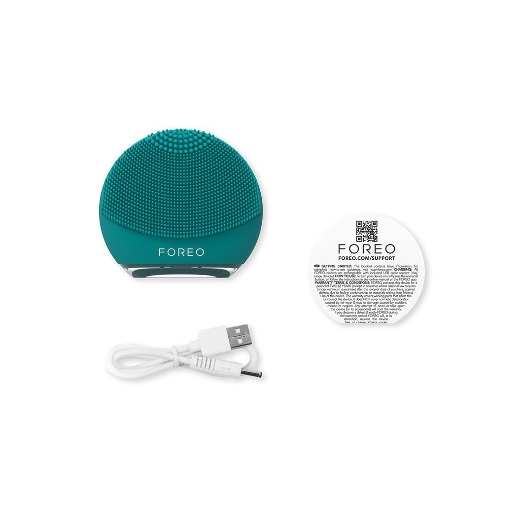 FOREO LUNA™ 4 go апарат за масажу лица, чишћење и учвршћивање за све типове коже – 1 комад
