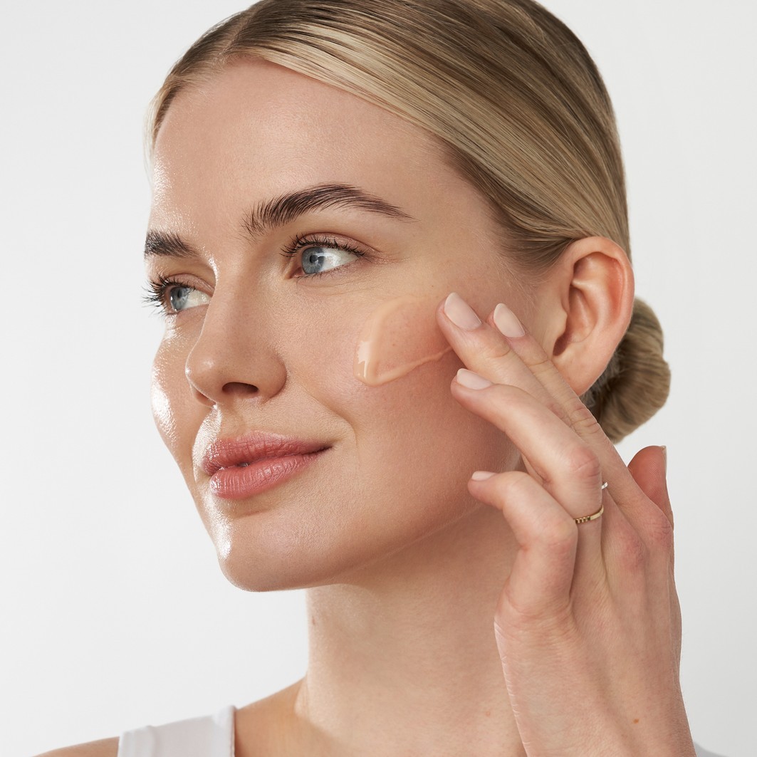 ANNEMARIE BÖRLIND nakts krēms ROSE NATURE Rose Nature nakts atjaunojošie pilieni - 30 ml