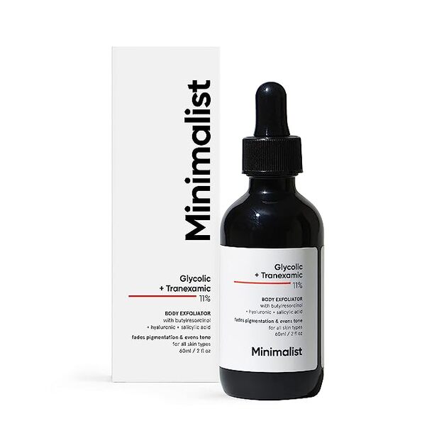 Minimalistisk glykolsyreholdig kroppseksfoliering for falmende pigmentering