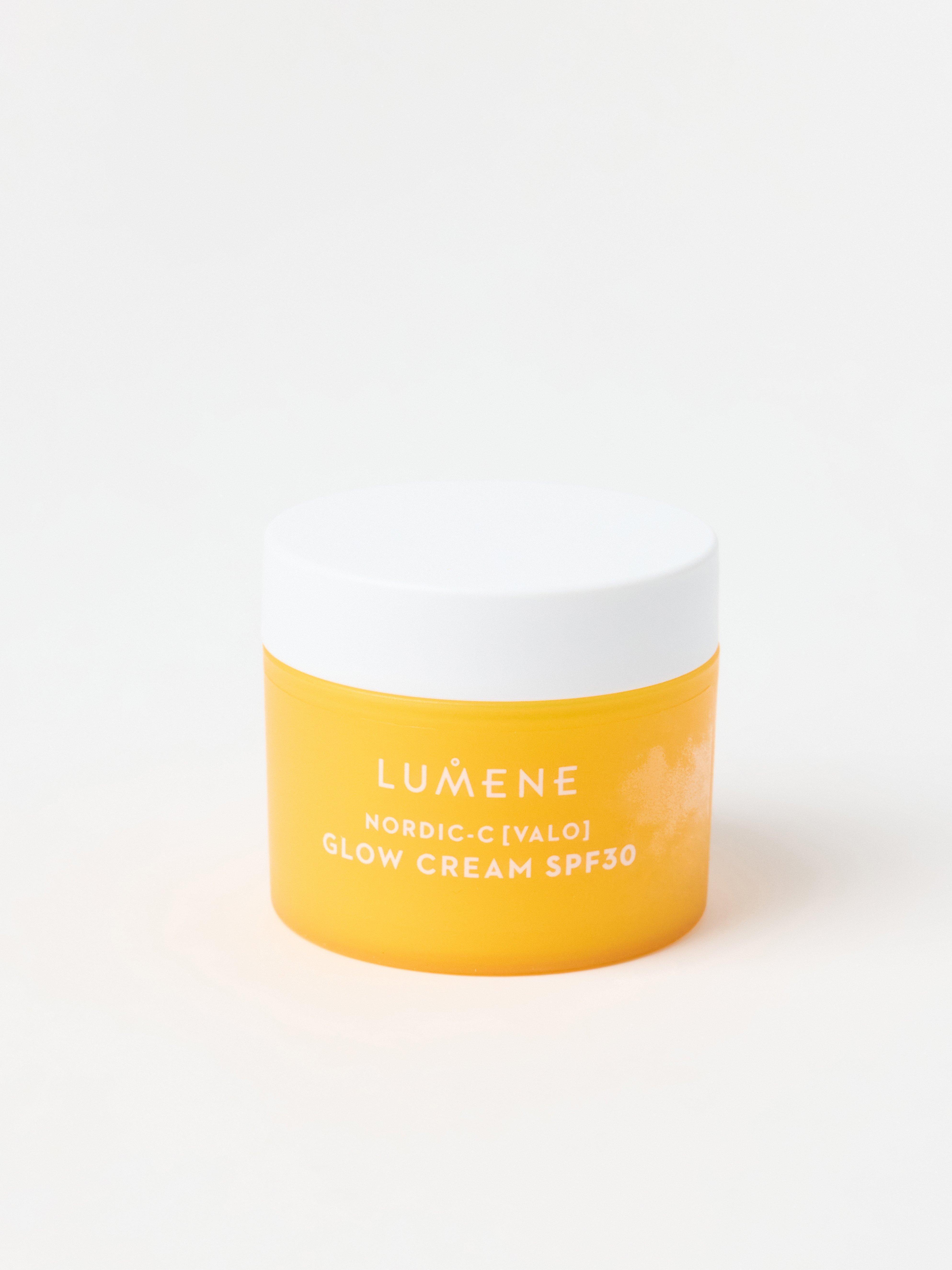 Crema de día Lumene Nordic-C Glow SPF30 Sin color
