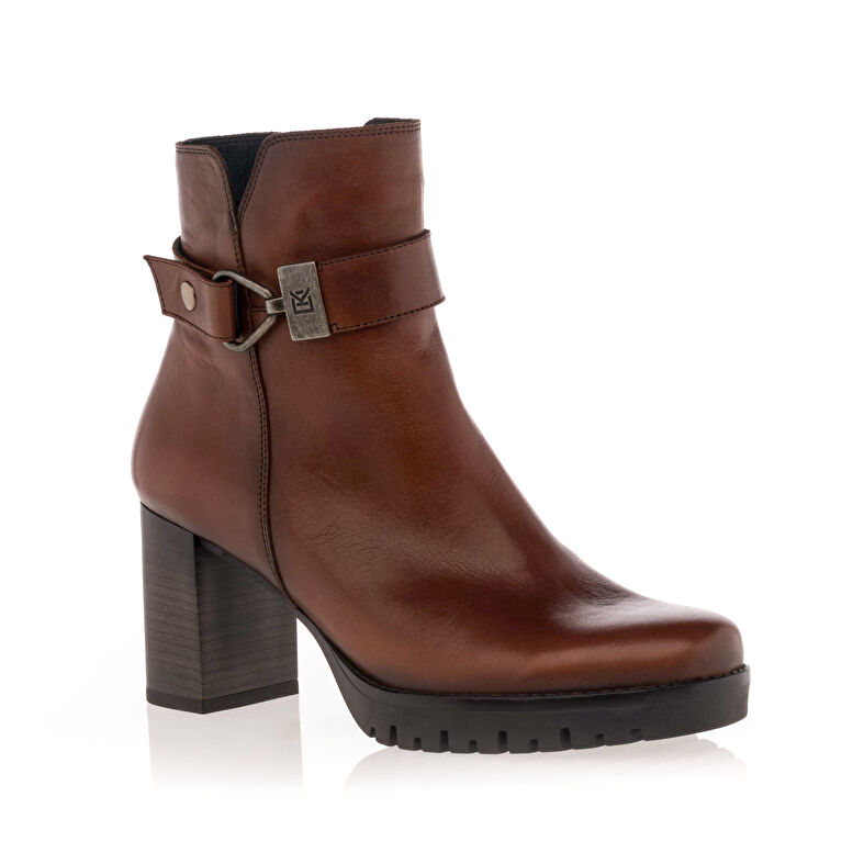 Naisten ruskeat saappaat / nilkkurit