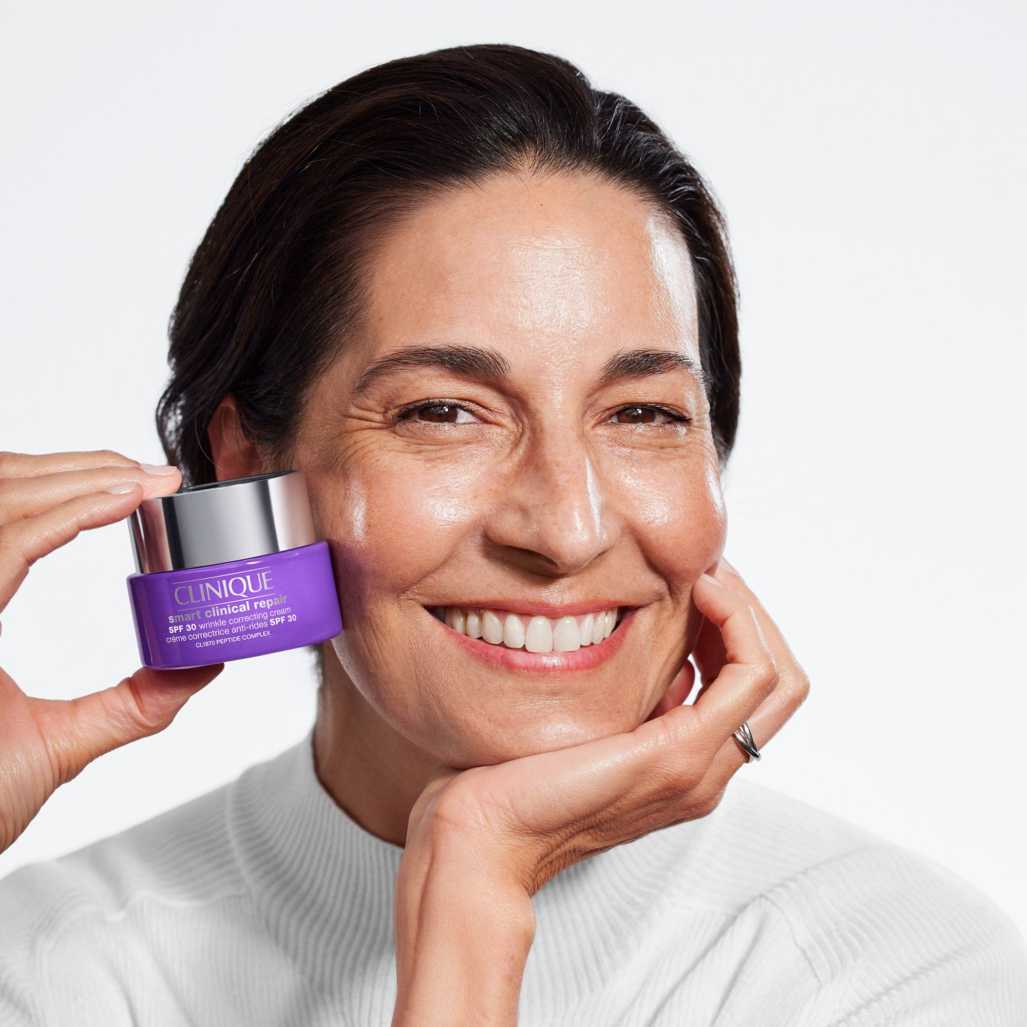 Darilni set kreme proti gubam Smart Clinical Repair SPF30 s 3 darili Luksuzni darilni seti