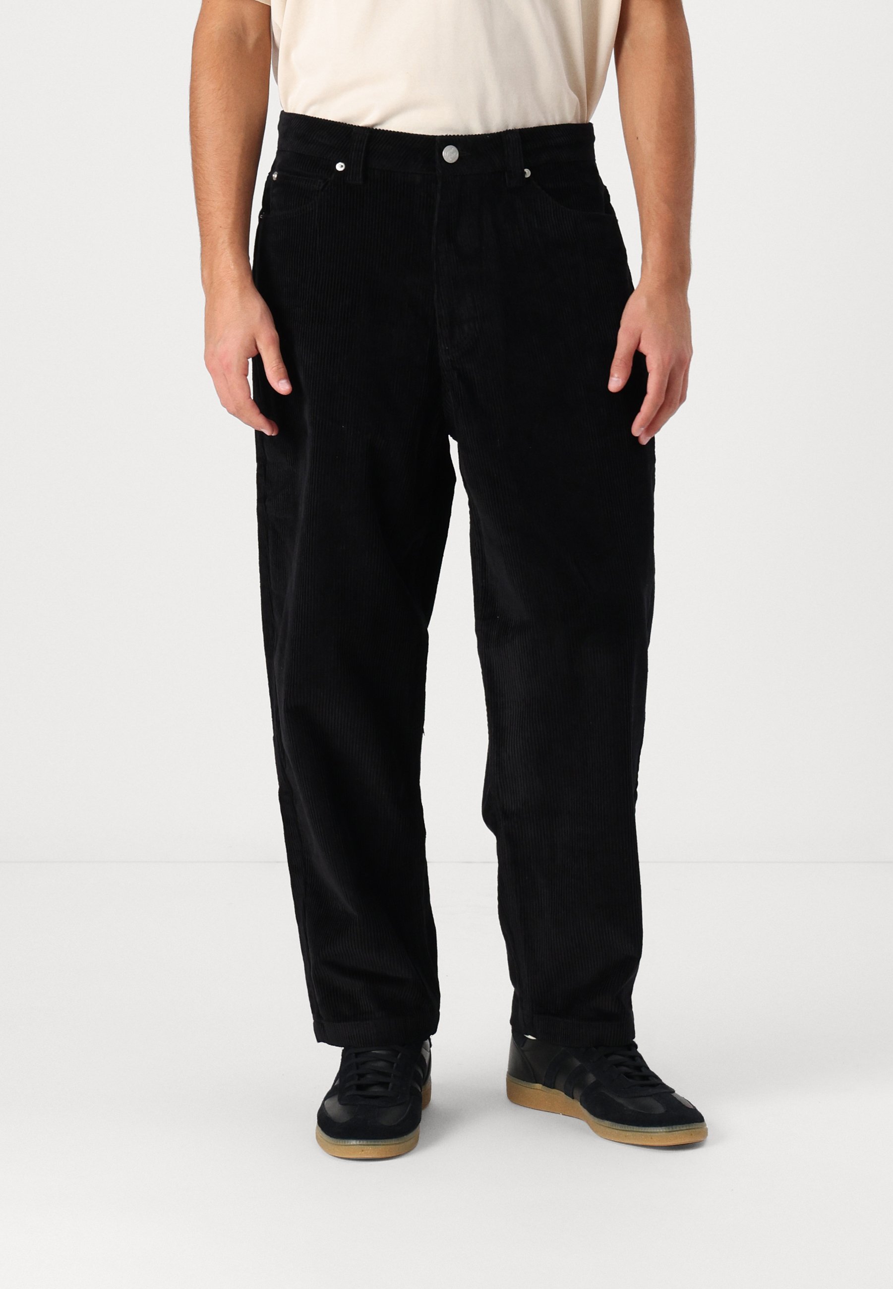 Pantaloni casual Santa Cruz