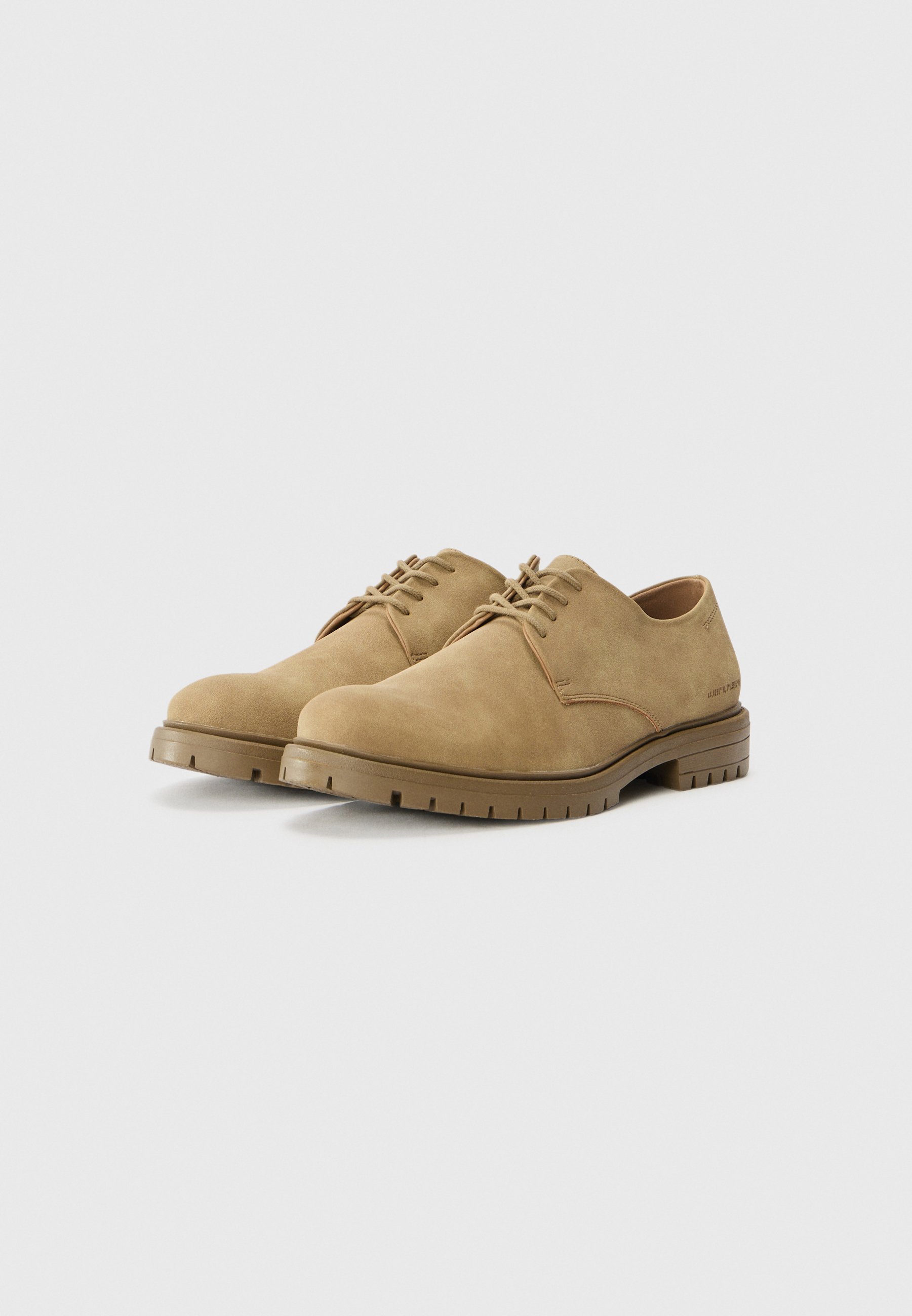 Pier One Smart veterschoenen - beige