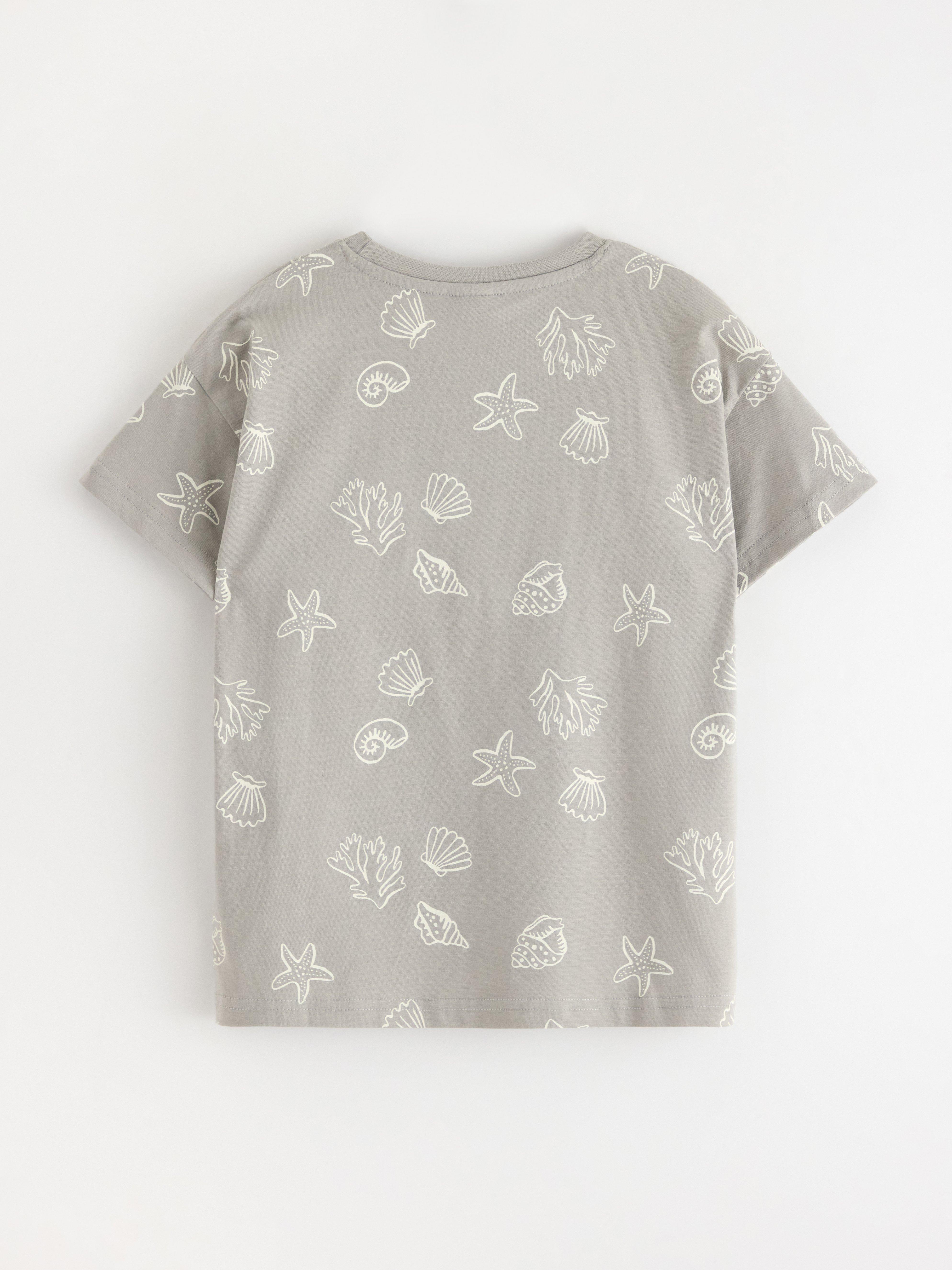 Camiseta gris claro empolvado
