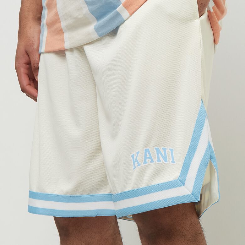 Pantaloncini in rete