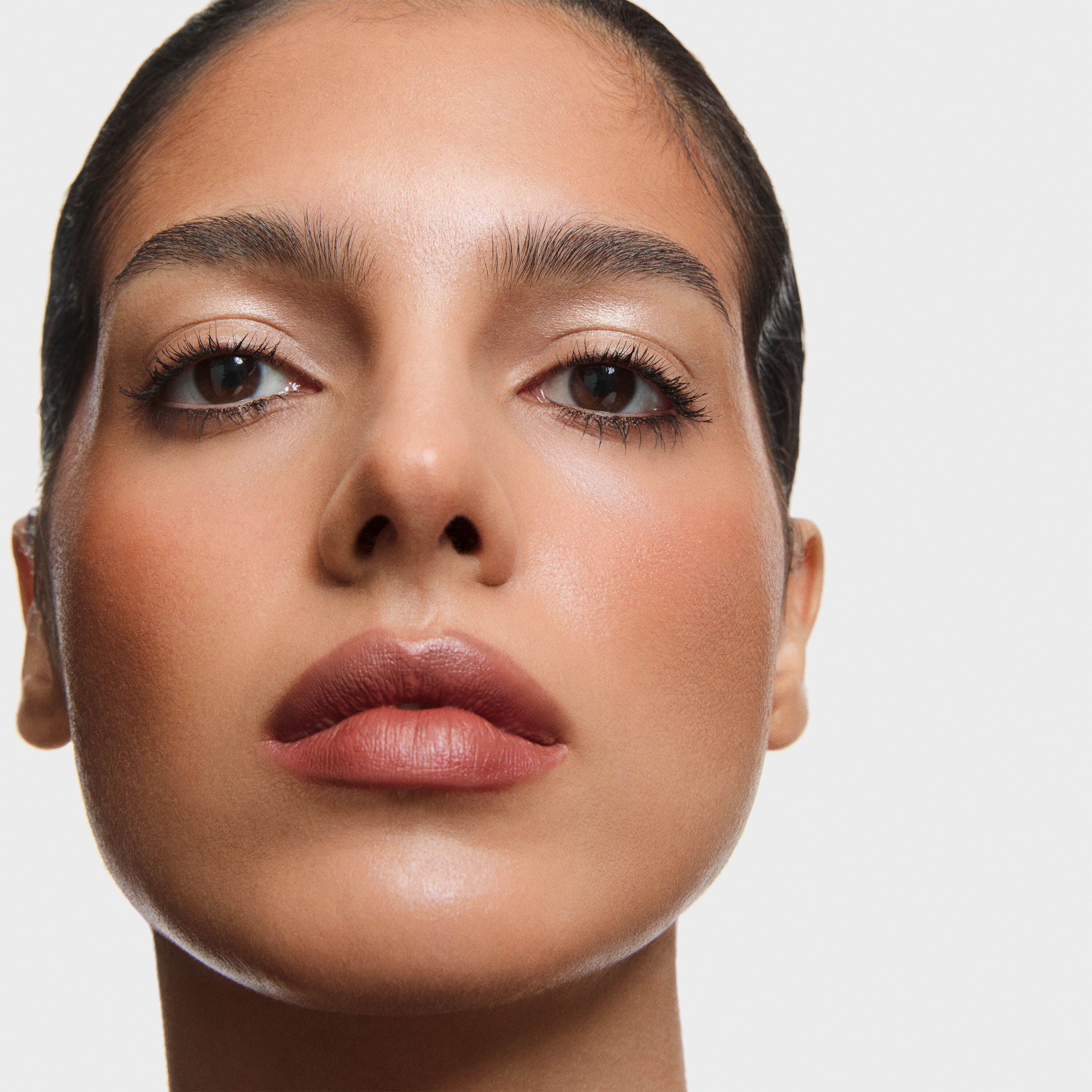 Inglot Velvet Define