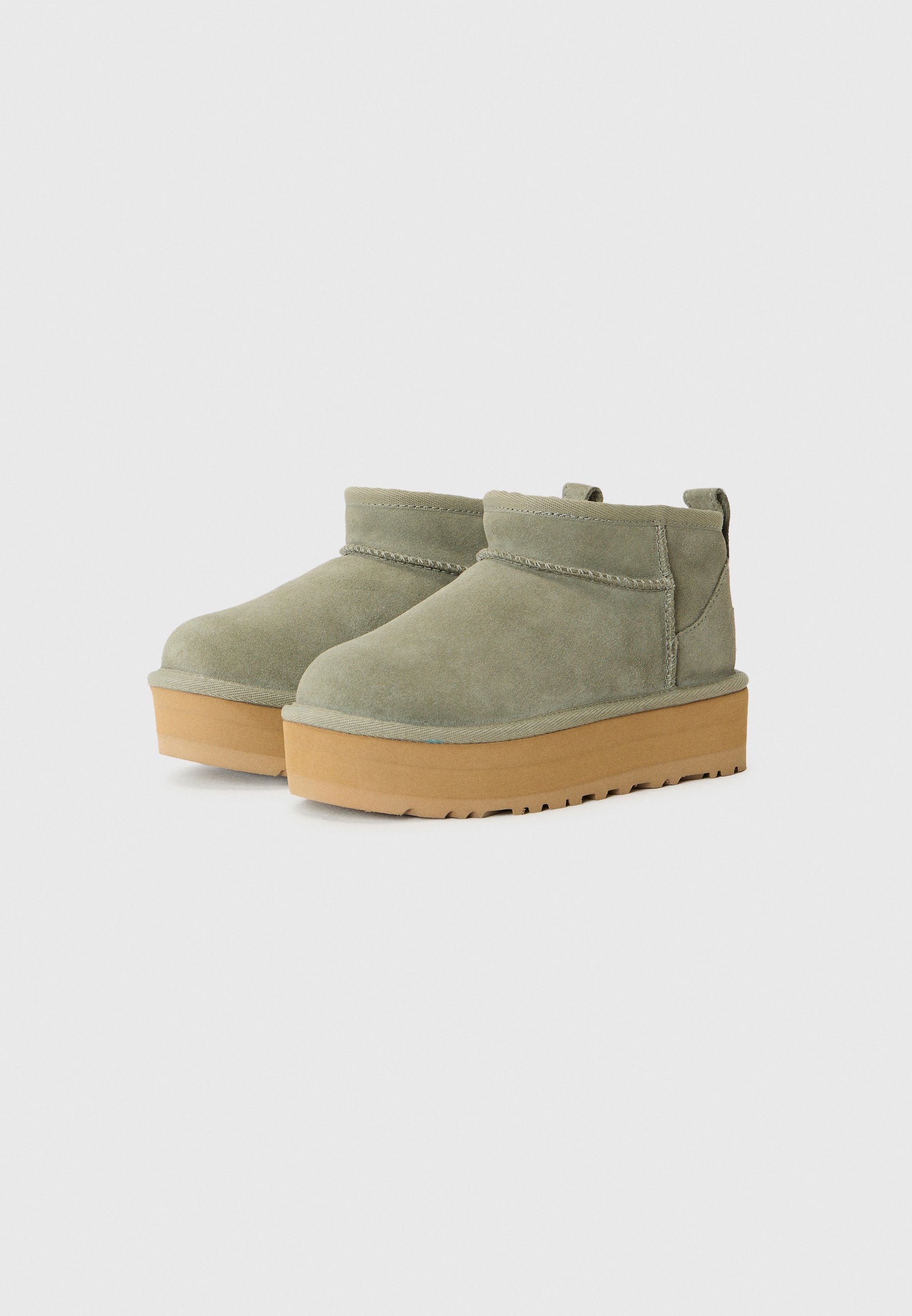 UGG CLASSIC ULTRA MINI UNISEX - Klasyczne botki - zieleń mchu