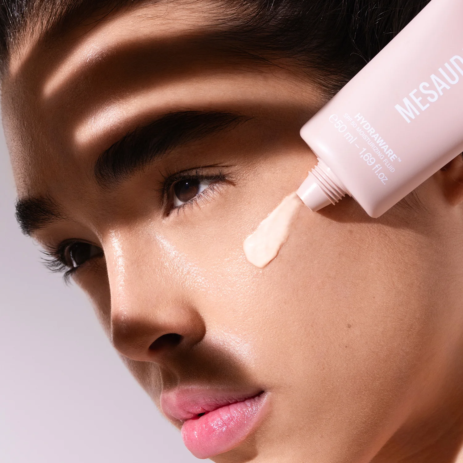 MESAUDASKIN HYDRAWARE - Fluido SPF50 Idratante - Crema viso giorno idratante, Trattamenti Protettivi