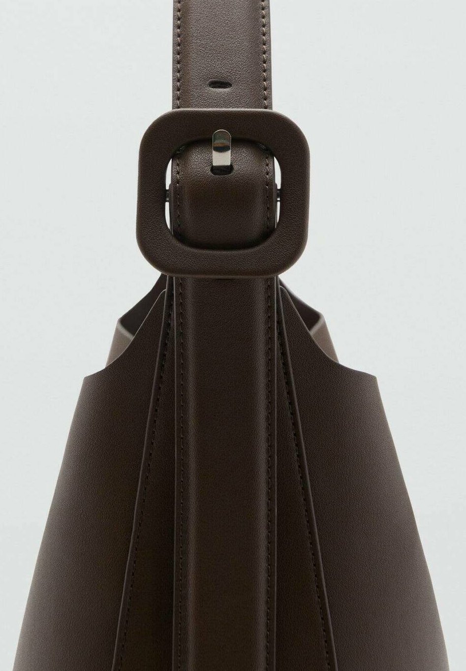 Mango SEAU BOUCLE - Sac à main - brown