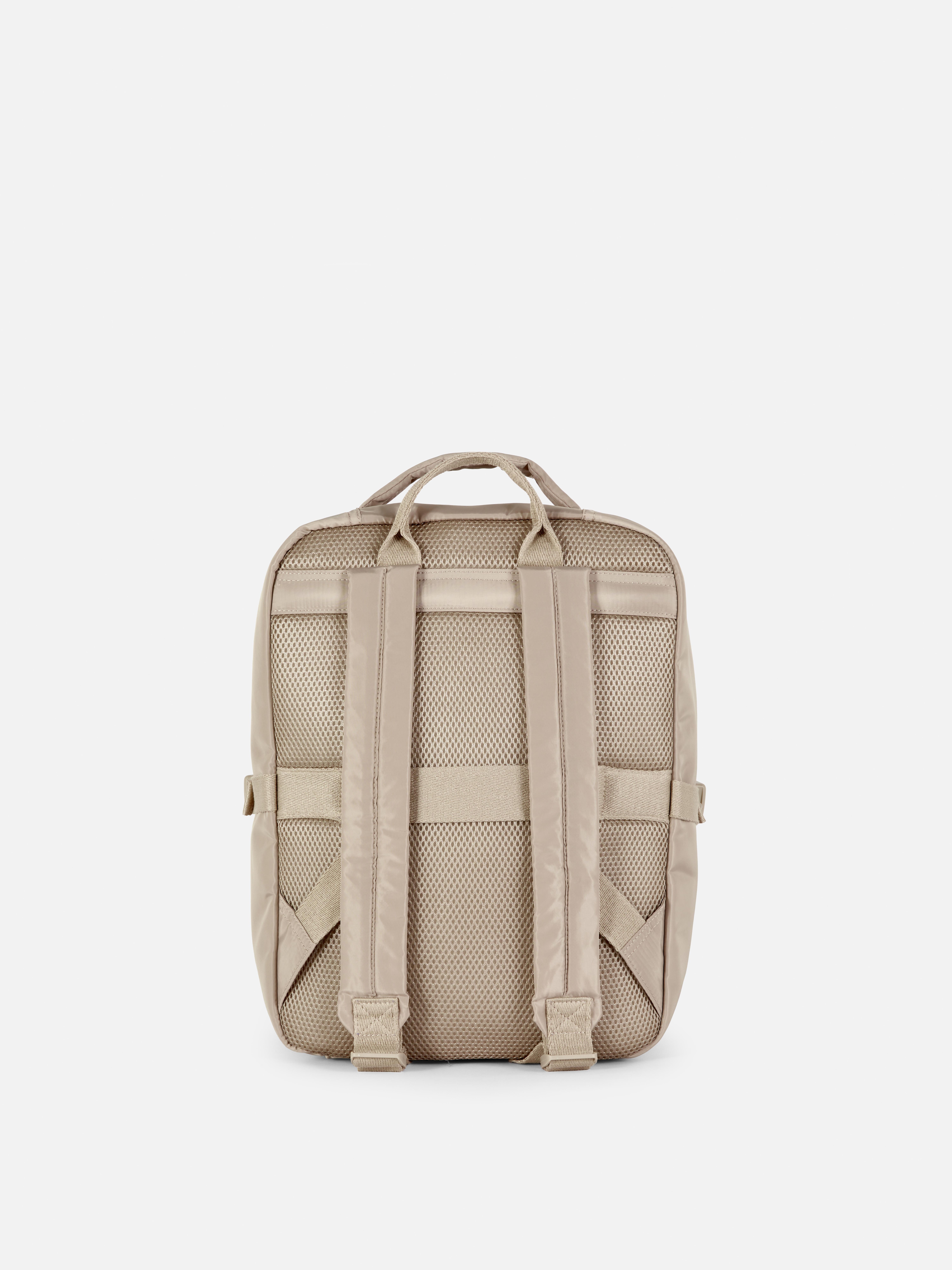 Rucsac de călătorie compact Pornește la drum cu un rucsac la fel de versatil și aventuros ca tine