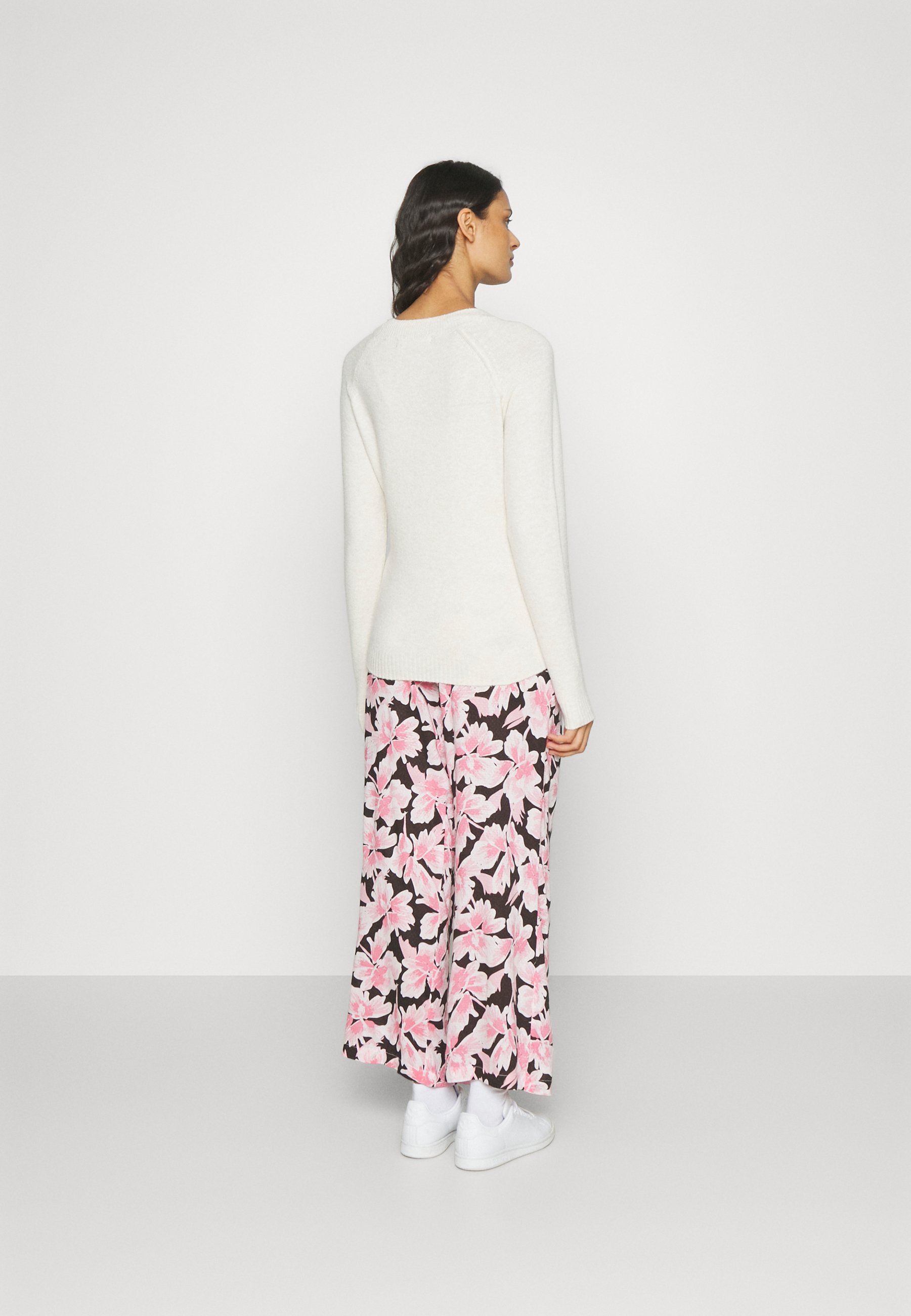 Vero Moda Umstandspullover VMMDOFFY LS O-NECK GA - Birke