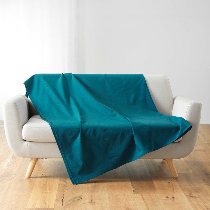 Manta enrolável 220x240 cm – Lucile Azul, em algodão e poliéster, com fecho de botão.