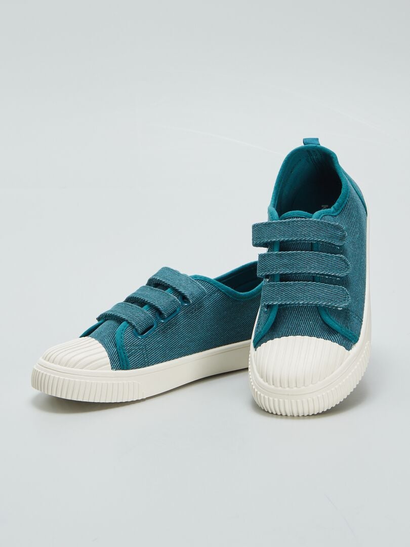 Tênis de cano baixo em lona jeans com rasgos - AZUL