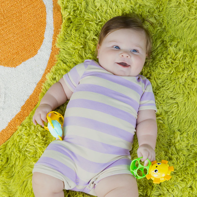 Mordedor Bright Starts Soother Pals™ de fácil manuseio