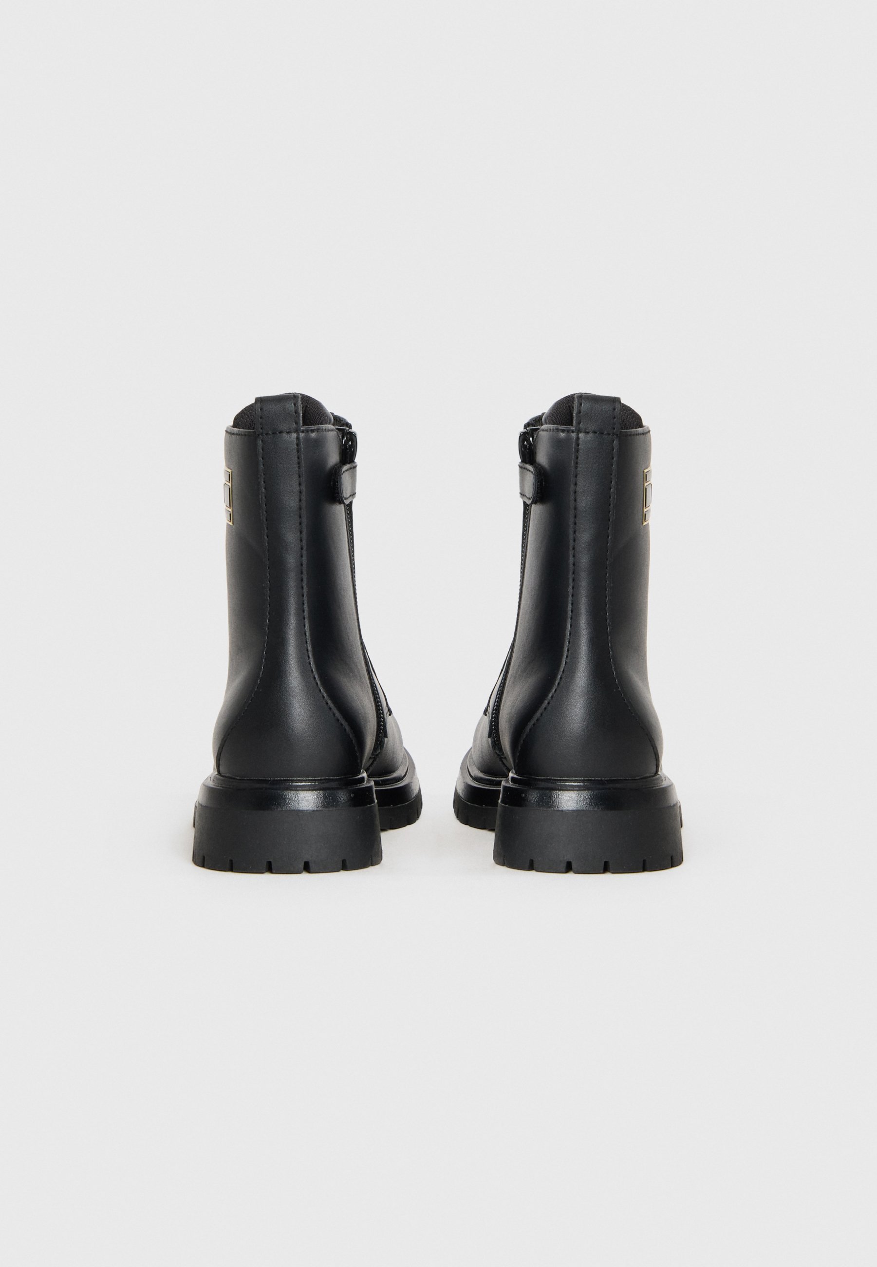 Tommy Hilfiger ASHLYN UNISEX - Snørestøvletter - black