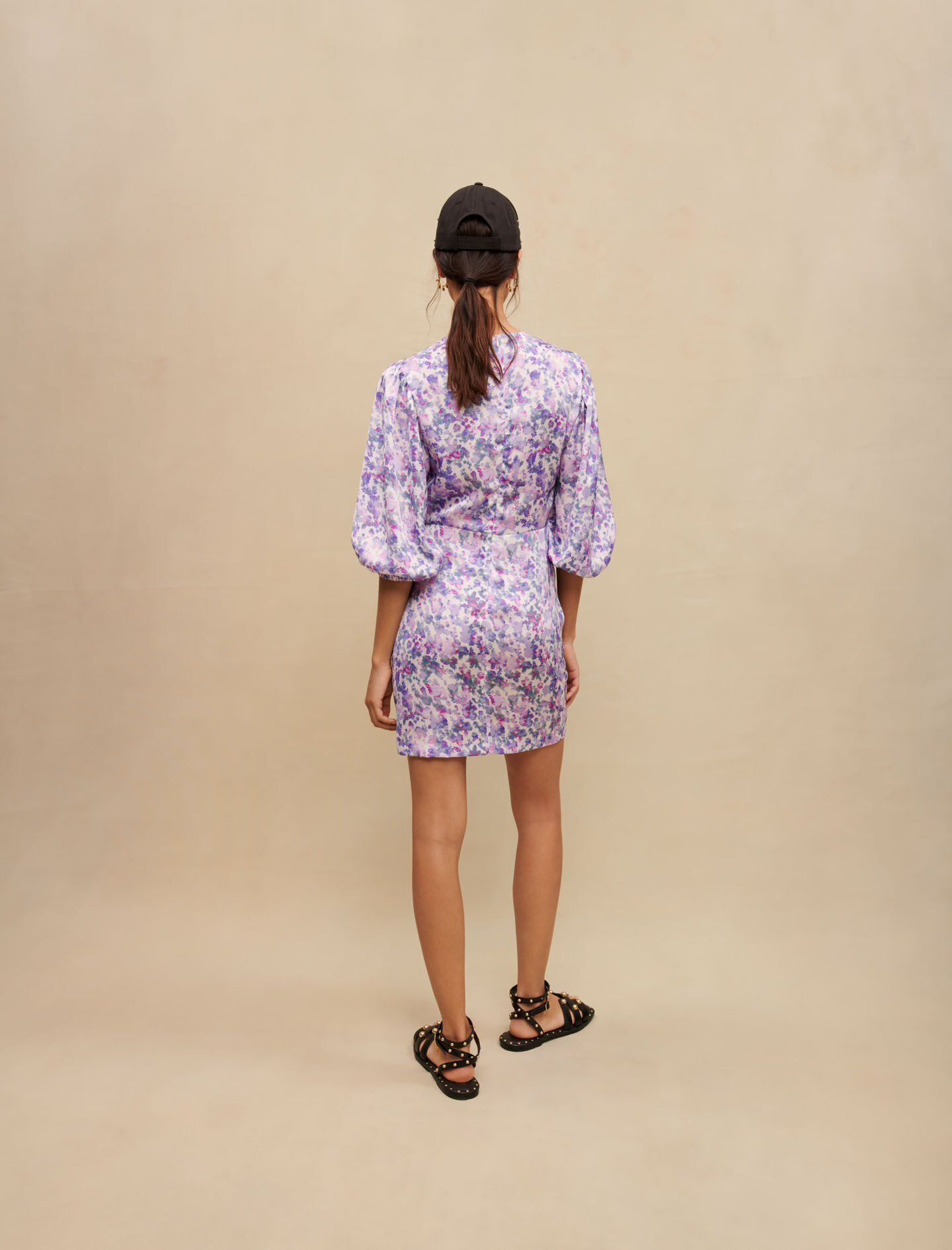 Korte gedrapeerde jurk met bloemen - Fleurs buvard
