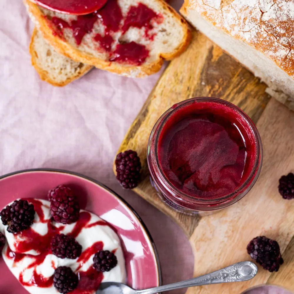 Pasieki Rodziny Sadowskich Miód z Jeżyną