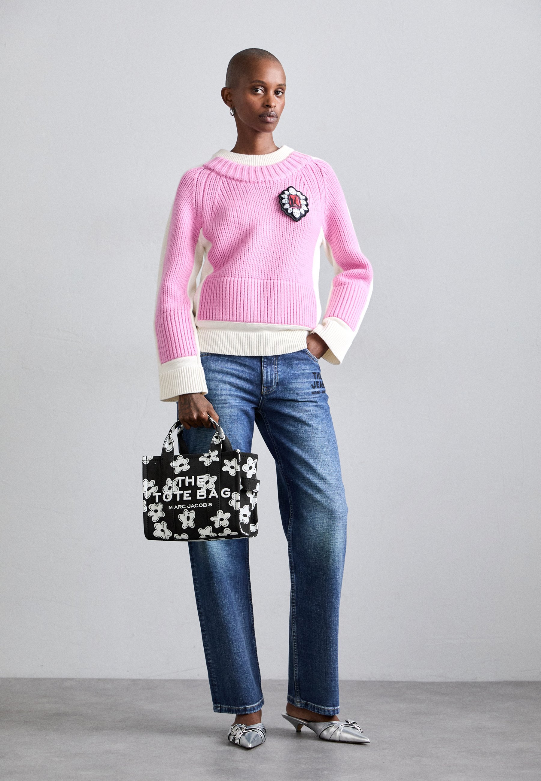 MARC JACOBS THE SMALL TOTE - Handtas - zwart/wit
