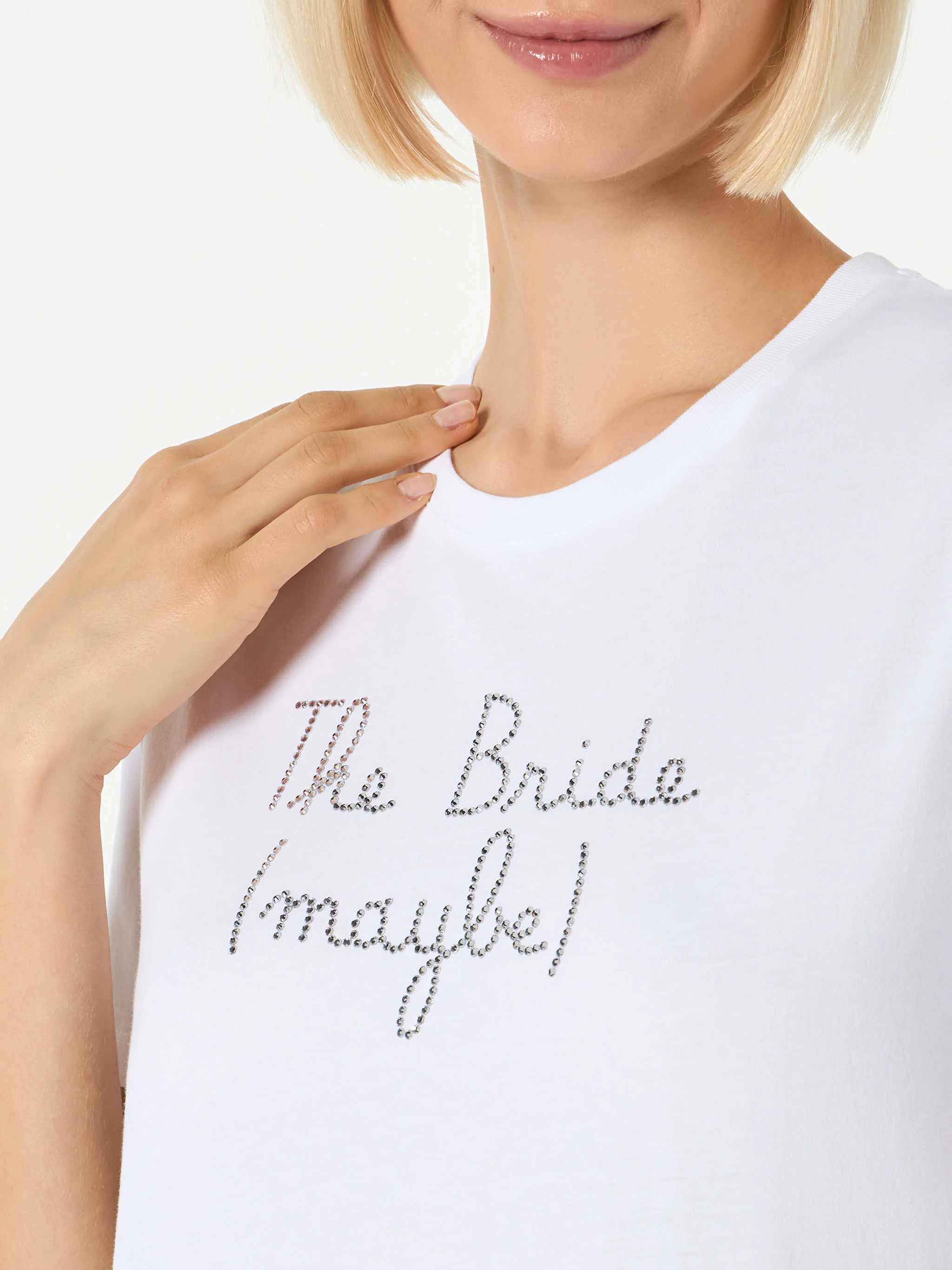 Het katoenen dames T-shirt met strass-borduurwerk (misschien) van The Bride