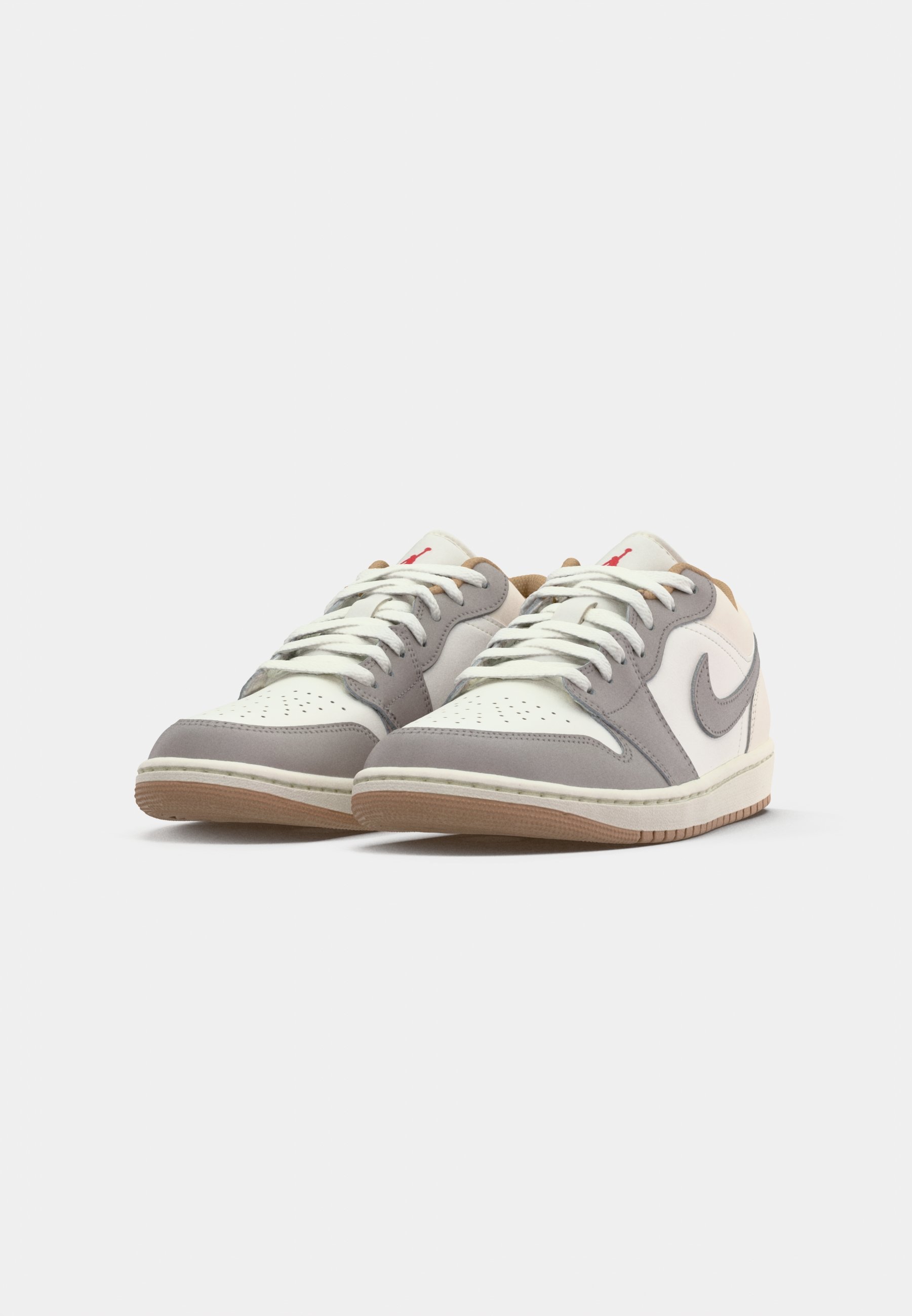 Baskets basses Jordan