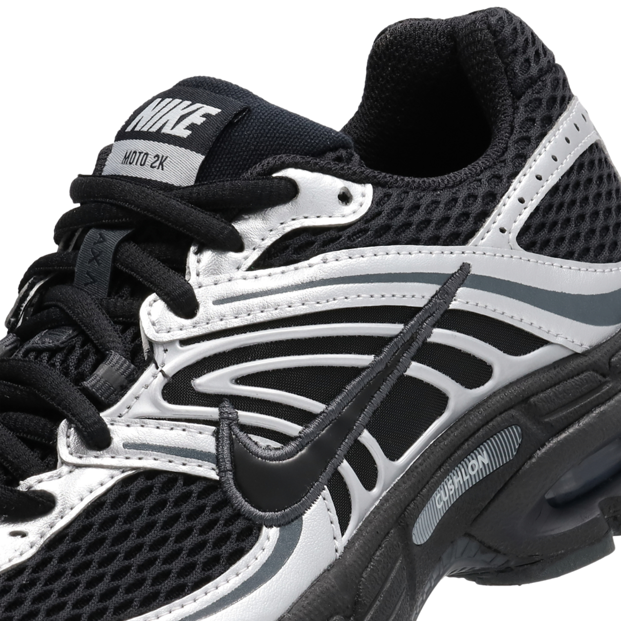 Nike Air Max Moto 2K