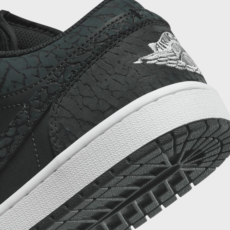 Air Jordan 1 Low SE