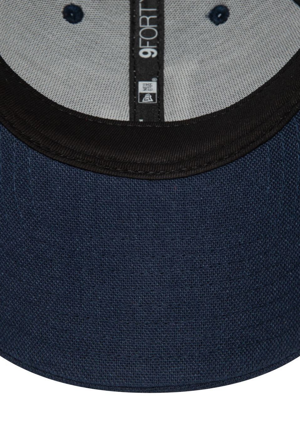 Czapki New Era