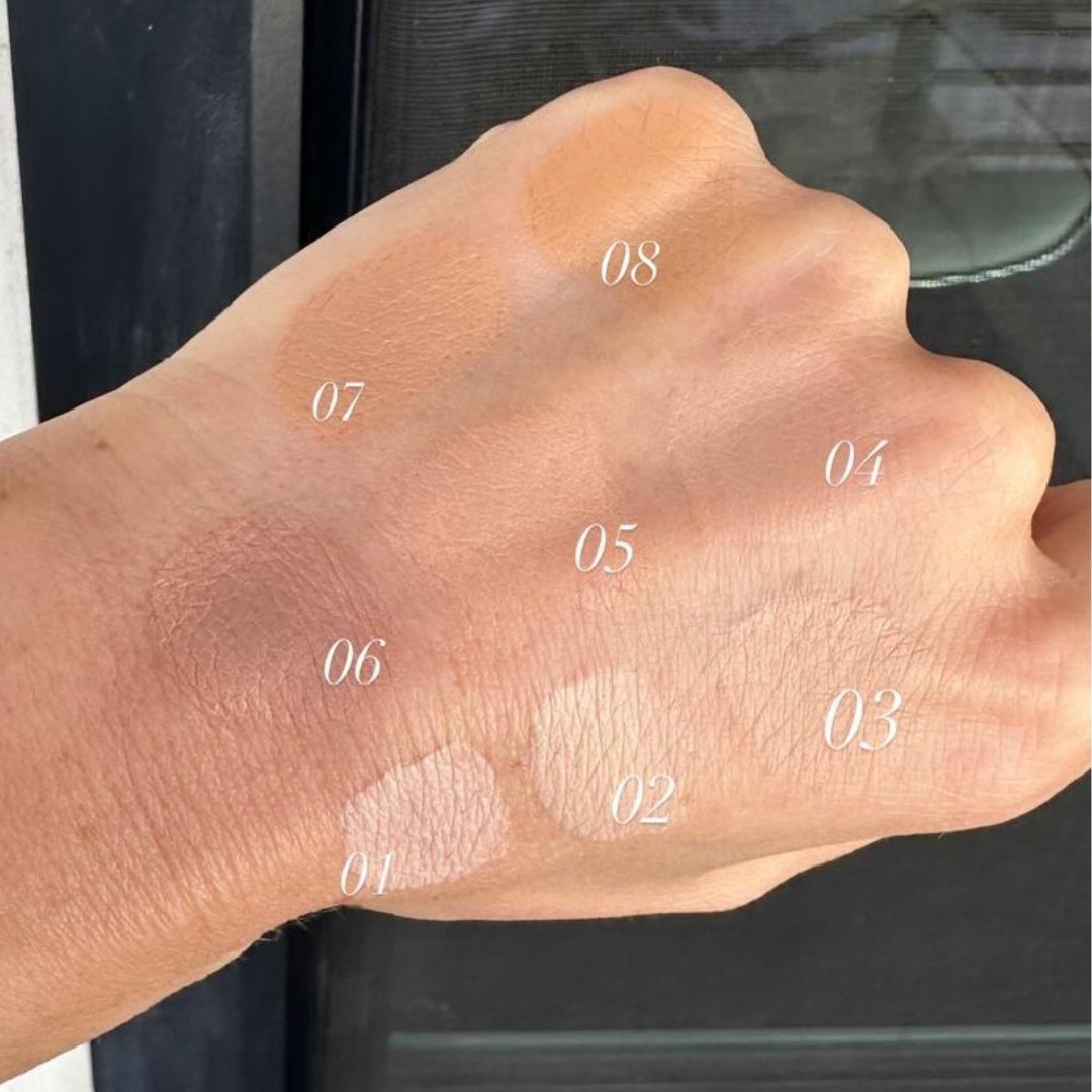 Sweed Foundation Stakleni puder za kožu - 30 ml