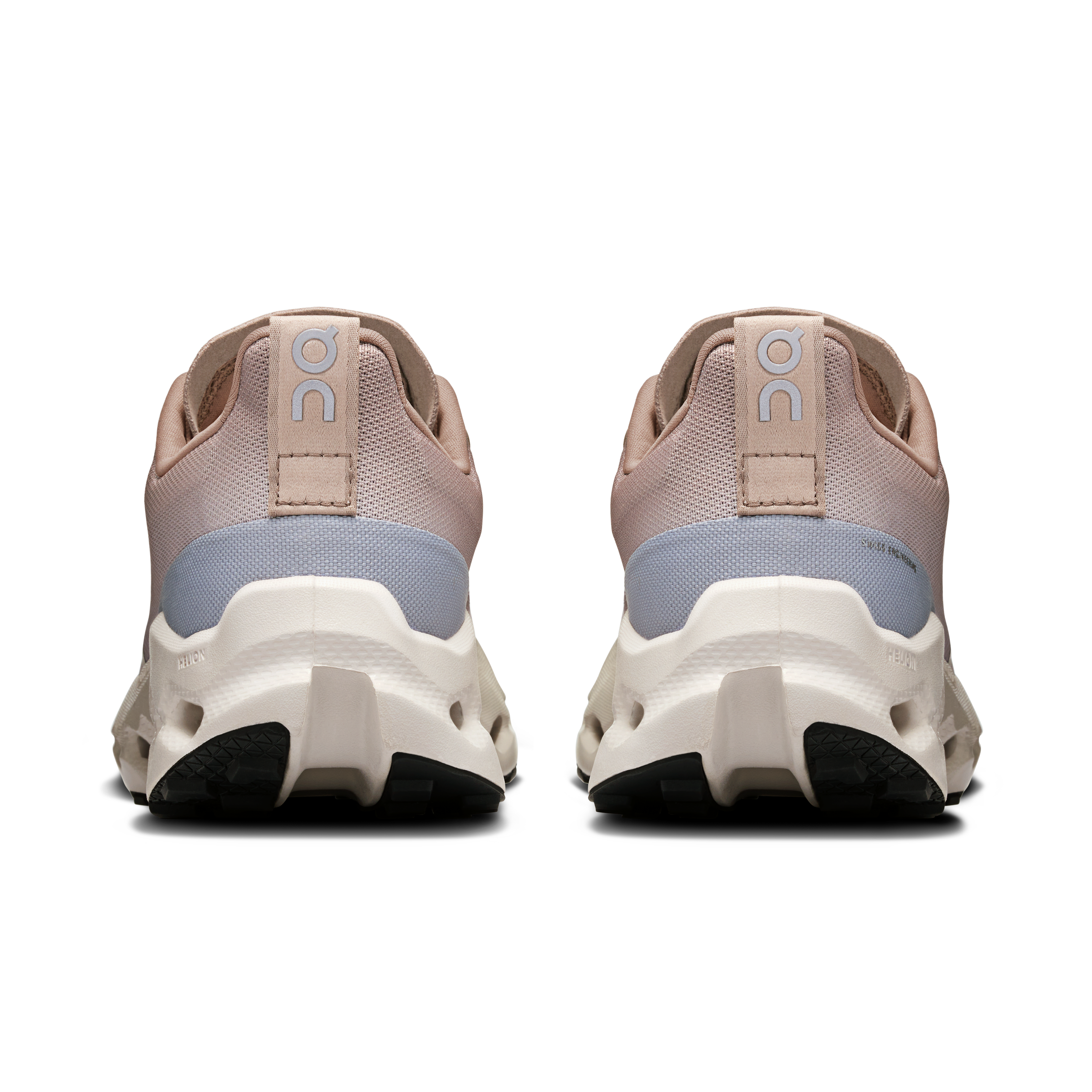 On Chaussures imperméables Cloudsurfer Trail pour femmes, style désert | Loup