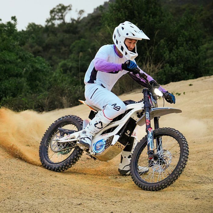 Vélos électriques Montagne, Moto électriques Tout-terrain pour Adulte, 16KW Motor, Off-road Ebike Batterie 72V 40Ah, 95km/h