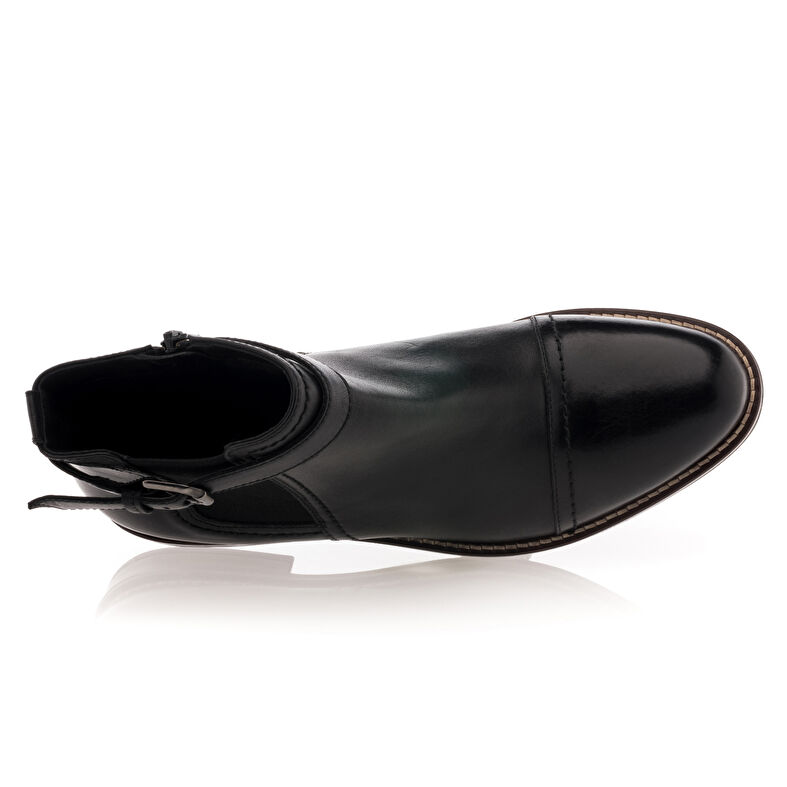 Schwarze Damenstiefel / Stiefeletten