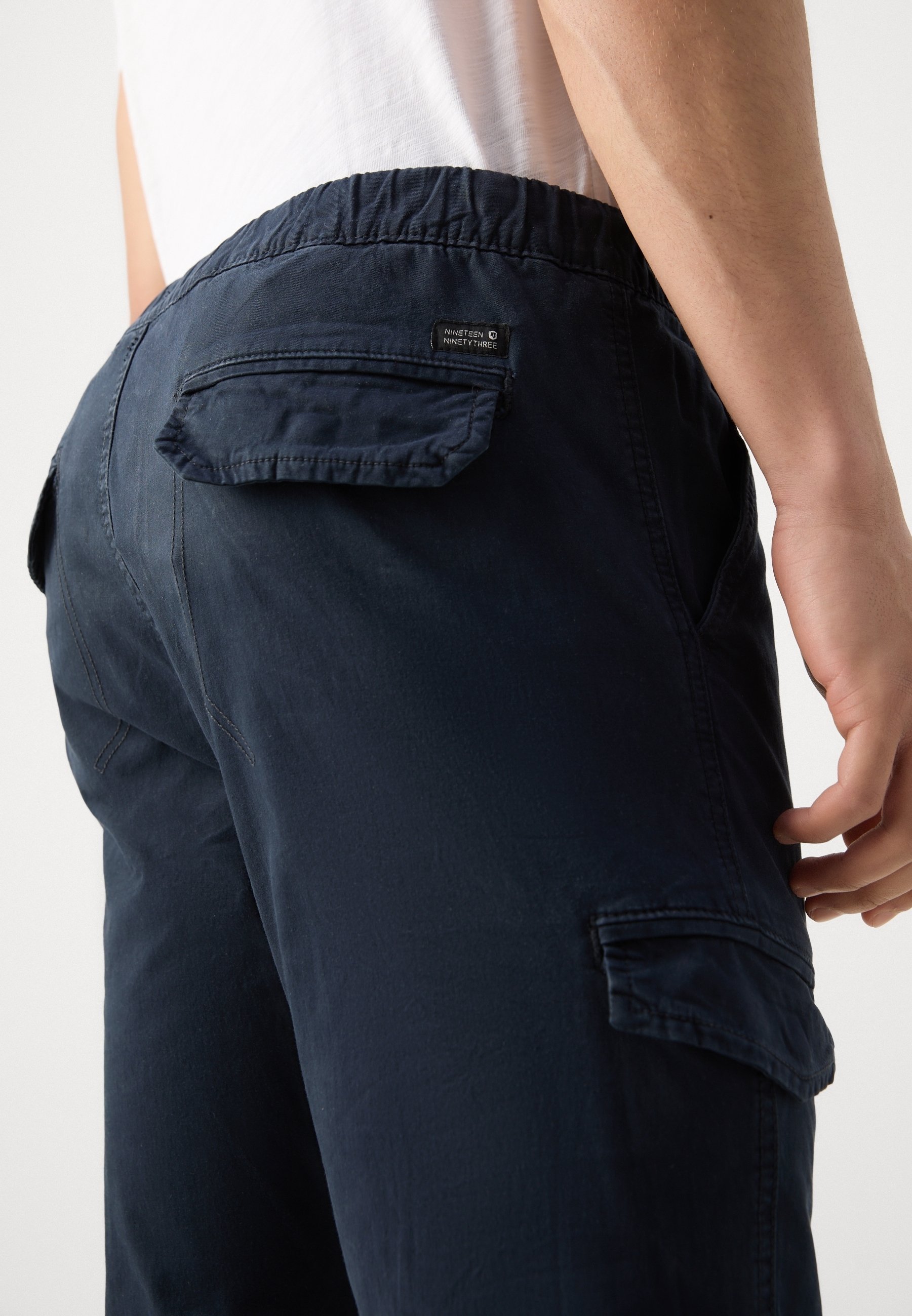 INDICODE JEANS Pantalon cargo - bleu foncé