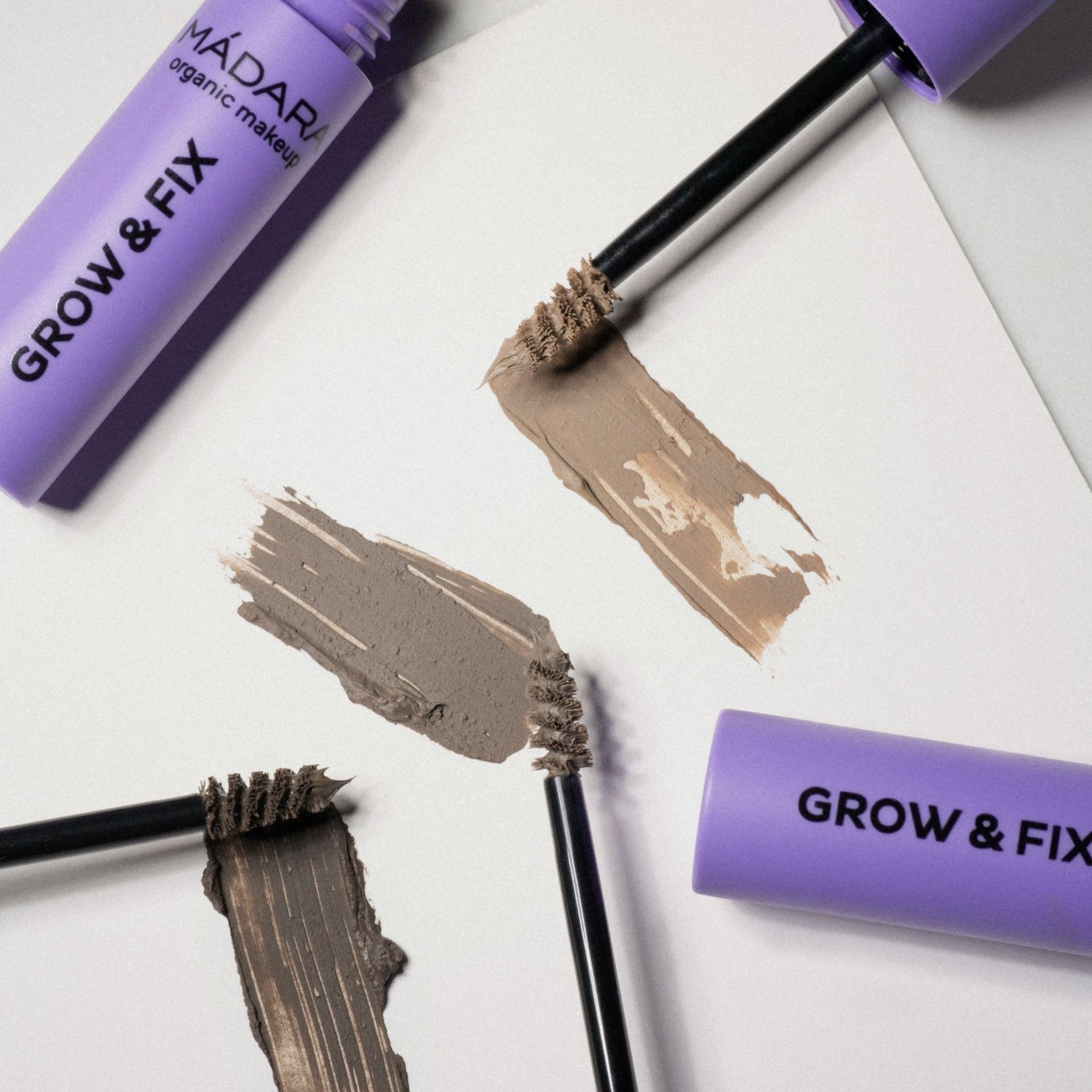MÁDARA Gel za obrve Wax & Fix, tonirani gel za obrve, br. 4 tamnosmeđa - 4,25 ml